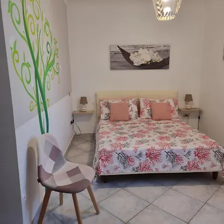 Casa Roel Bed & Breakfast